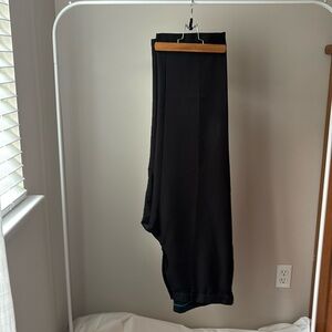 Men’s Haggar pants - Black, 40 x 30